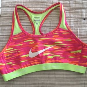 Nike Pro Sports Bra